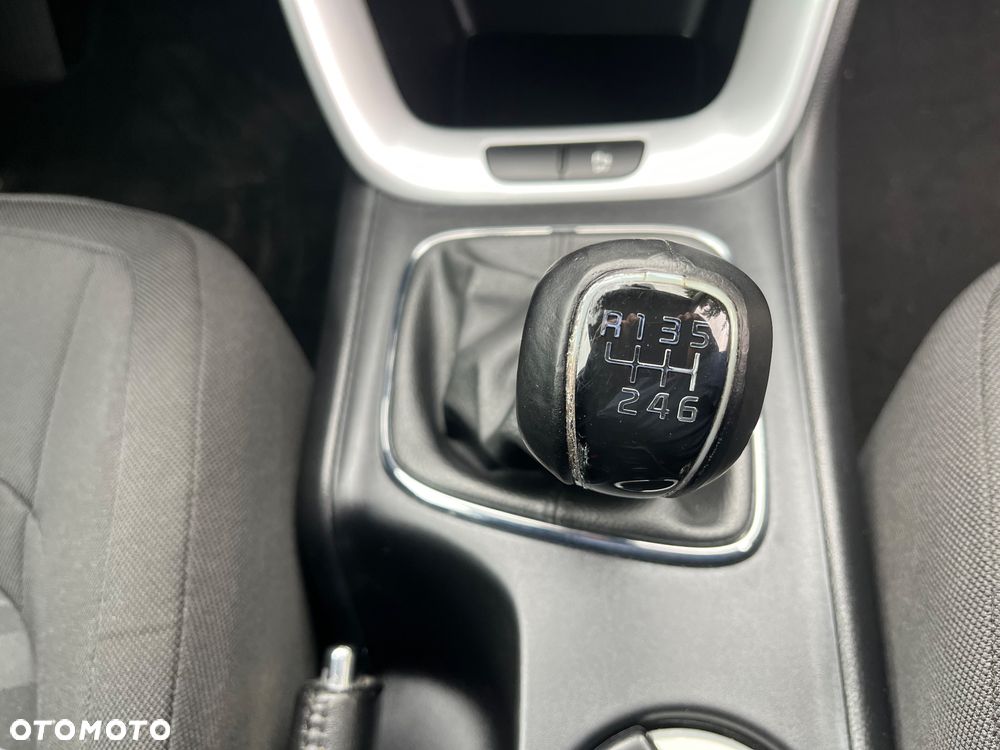 Kia Ceed 1.6 GDI Vision - 14