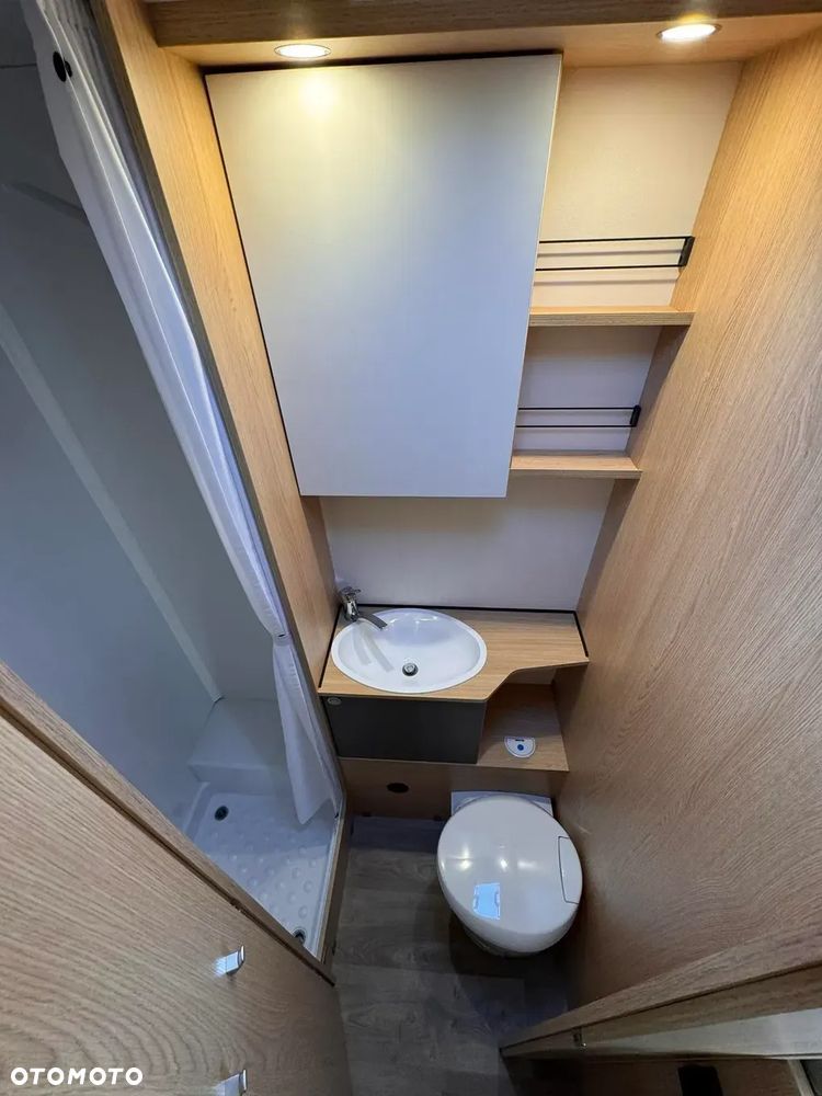 LMC Tourer A690 - 23