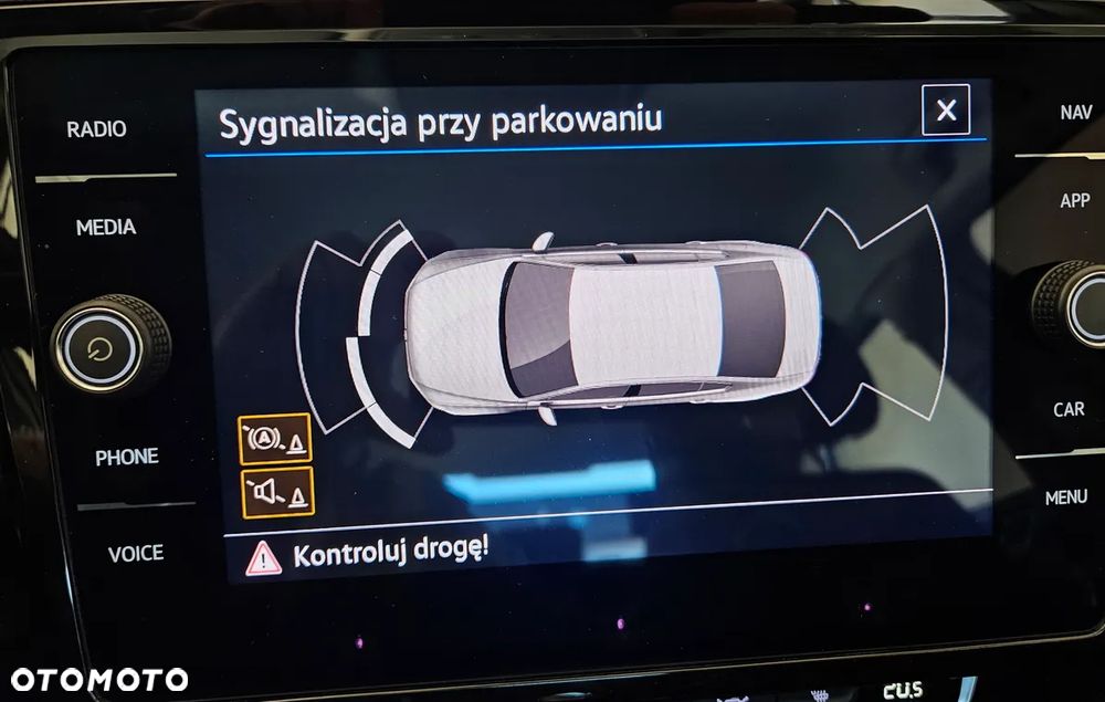Volkswagen Passat 2.0 TSI Business DSG - 19
