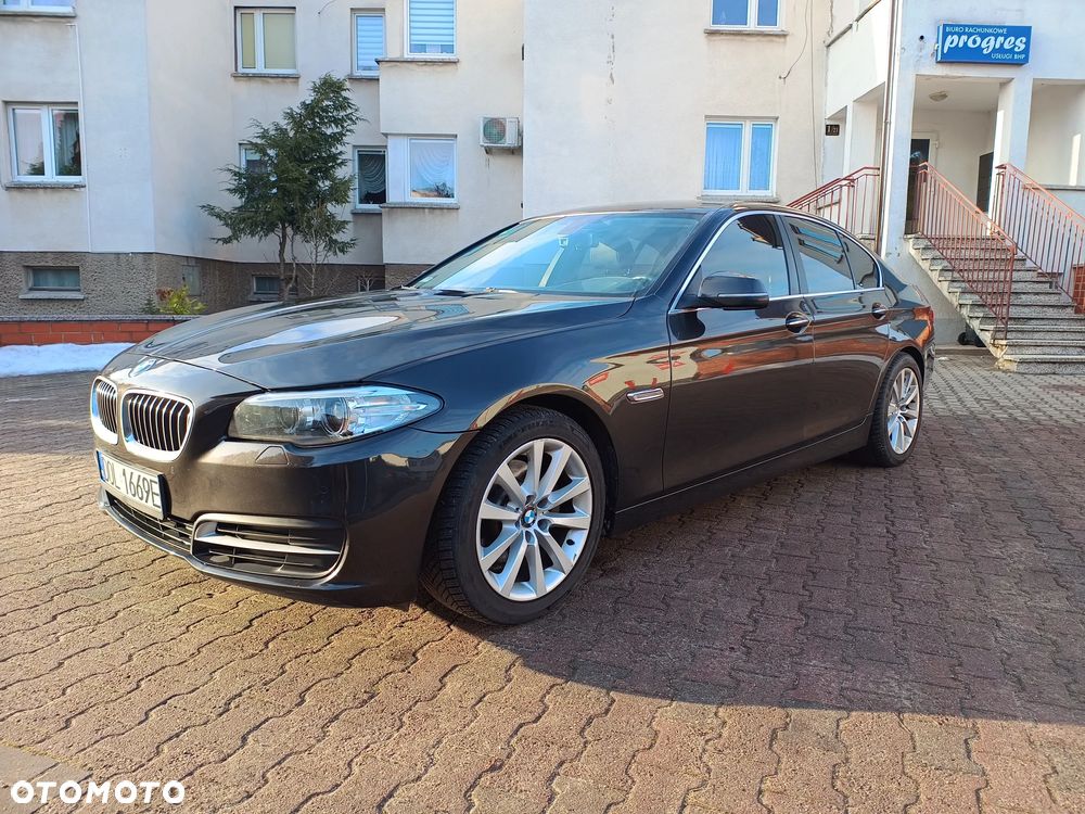 BMW Seria 5 518d - 1