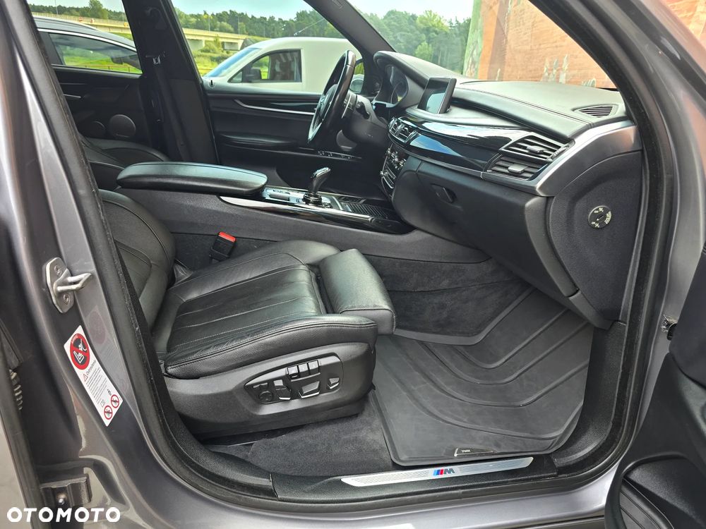 BMW X5 xDrive40d - 38