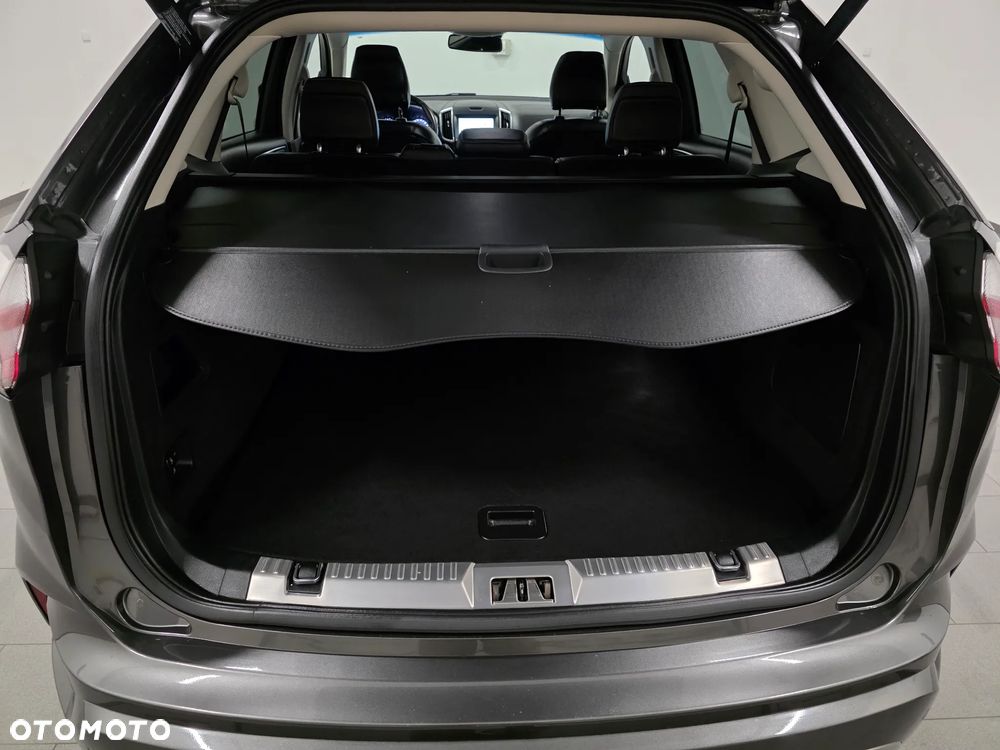 Ford Edge 2.0 EcoBlue Twin-Turbo 4WD ST-Line - 38