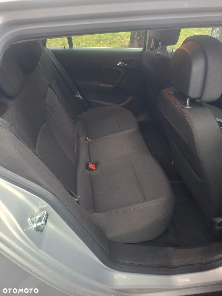 Opel Insignia 1.8 Sport - 6