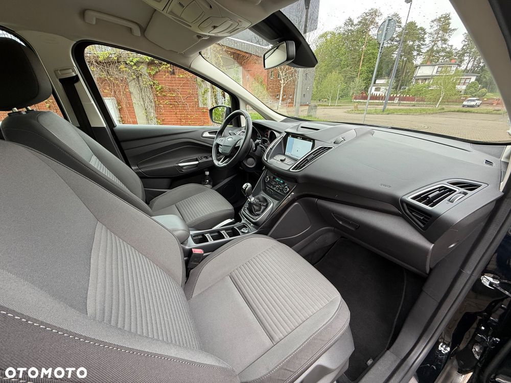 Ford C-MAX - 25