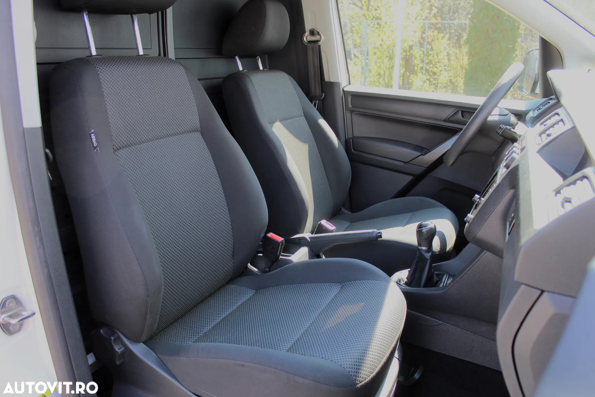 Volkswagen CADDY - 11
