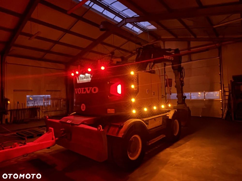 Volvo EWR 150E ROTOTILT ENGCON SYSTEM 3D ZESTAW 4 ŁYŻKI, NÓŻ, SZCZOTKA - 32