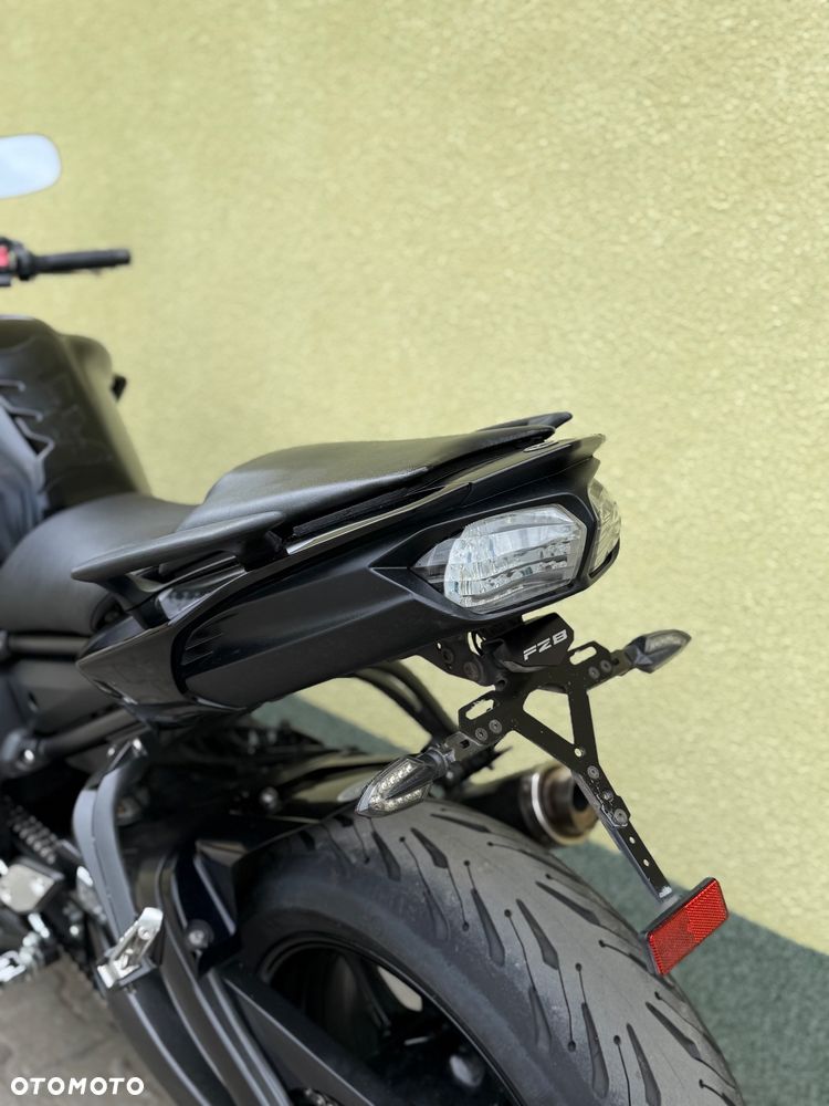 Yamaha FZ8 - 20