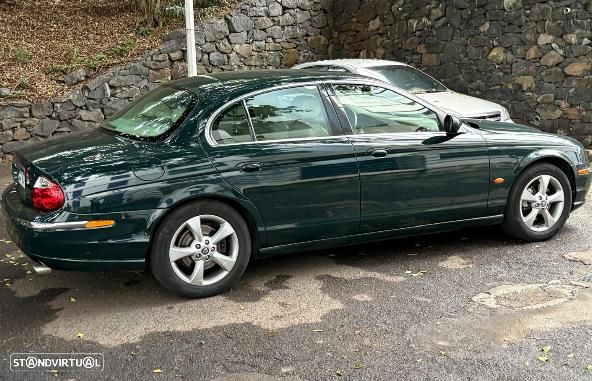 Jaguar S-Type 3.0 V6 Executive Auto. - 2