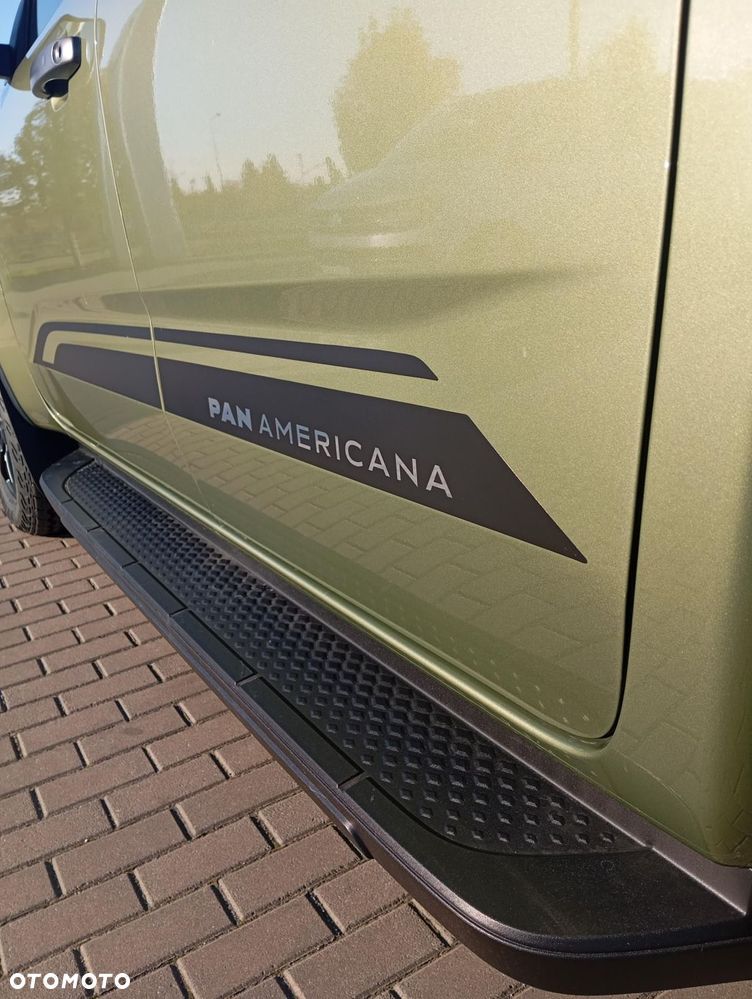 Volkswagen Amarok - 10