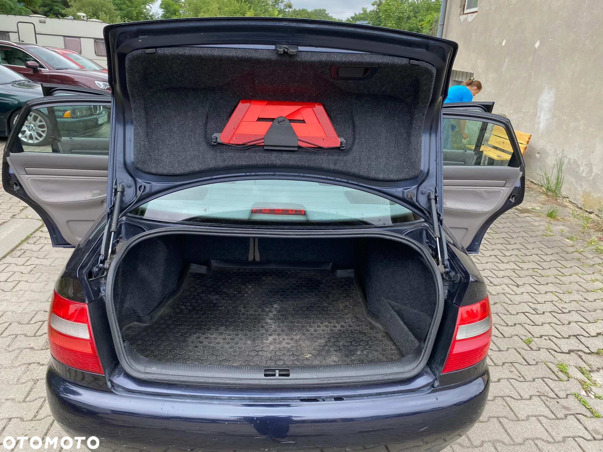 Audi A4 1.6 - 21