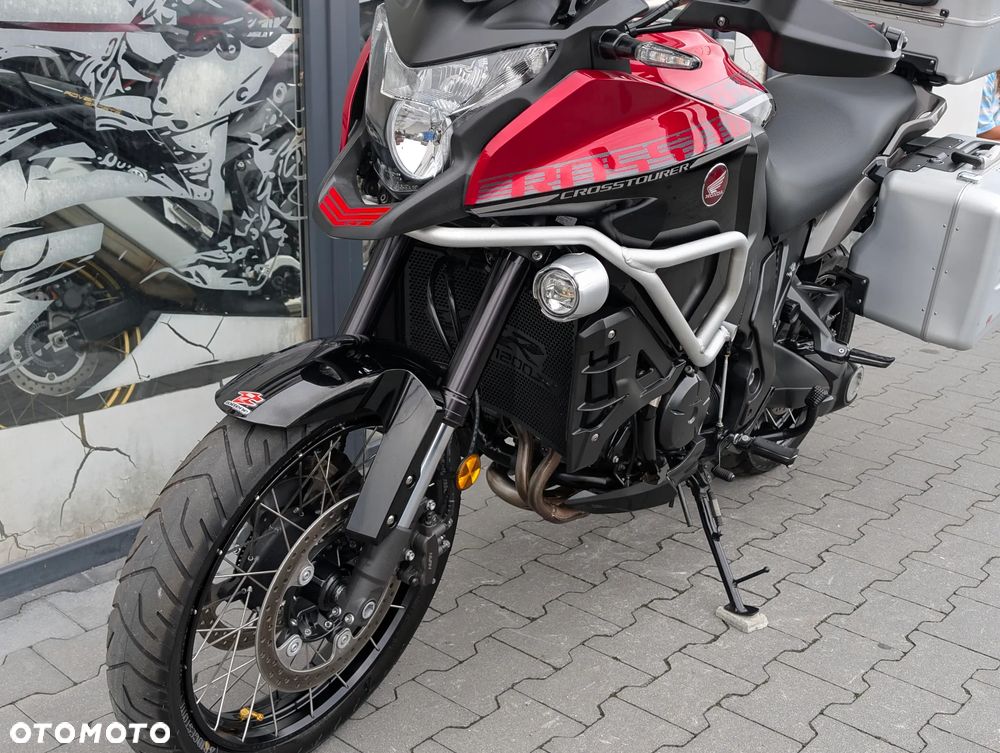 Honda VFR - 4