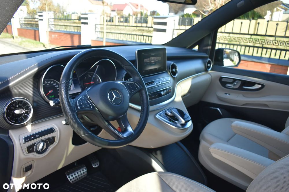 Mercedes-Benz Klasa V 300 d 4-Matic Exclusive 9G-Tronic (d³ugi) - 18