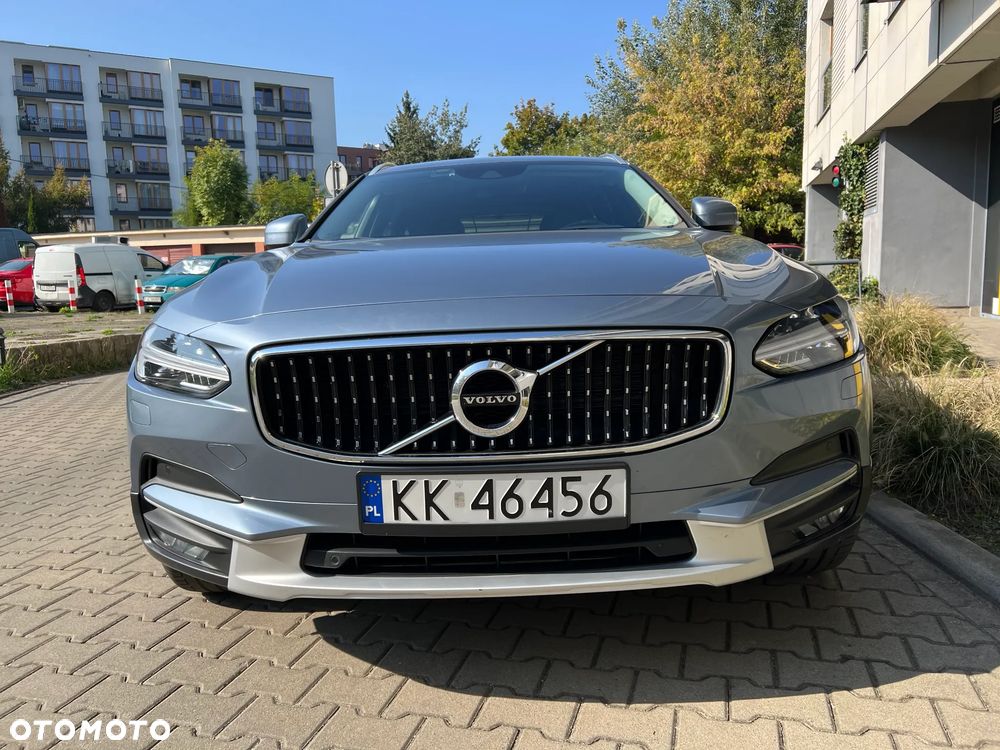 Volvo V90 Cross Country D5 AWD Momentum - 6
