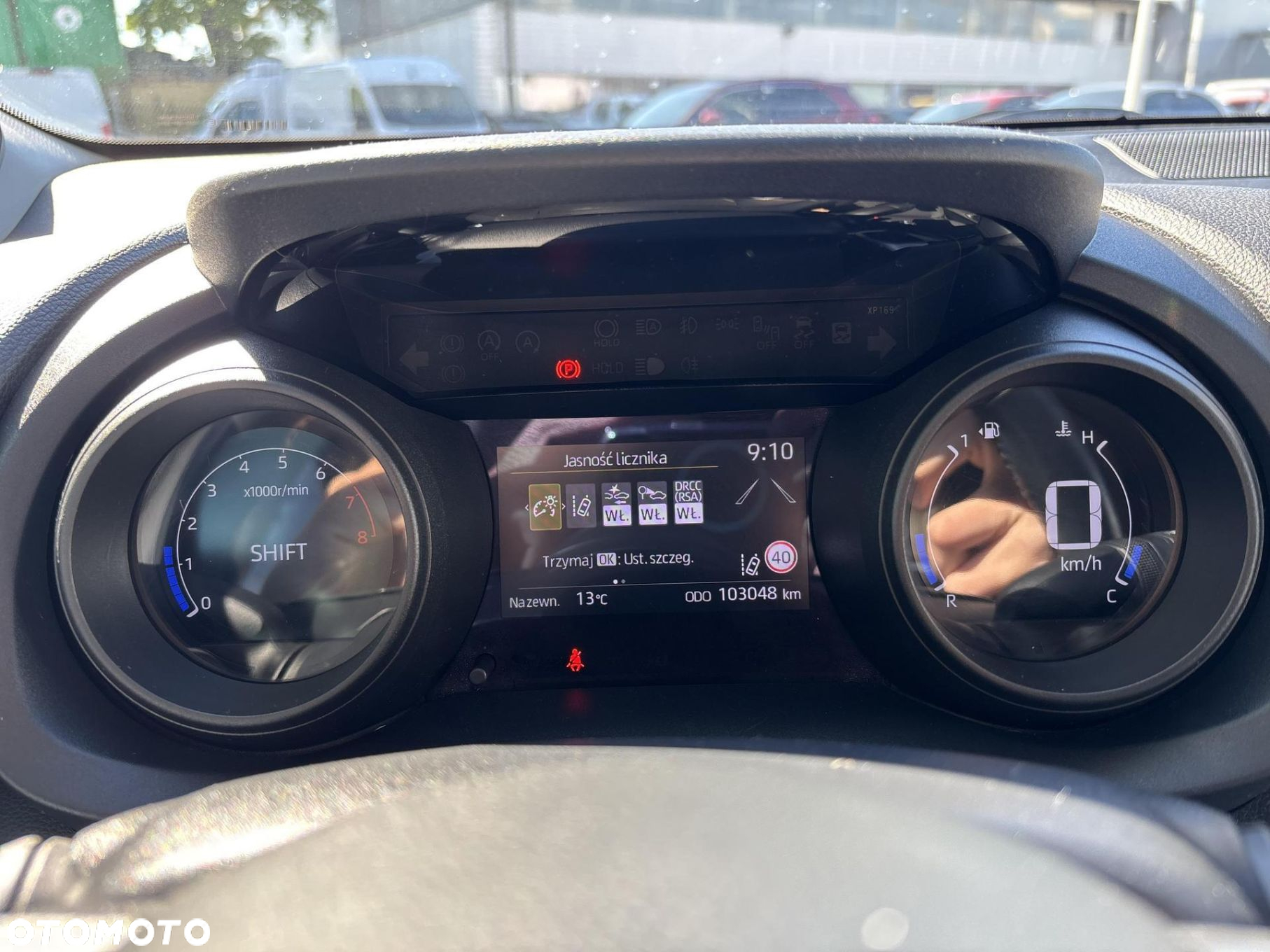 Toyota Yaris - 11