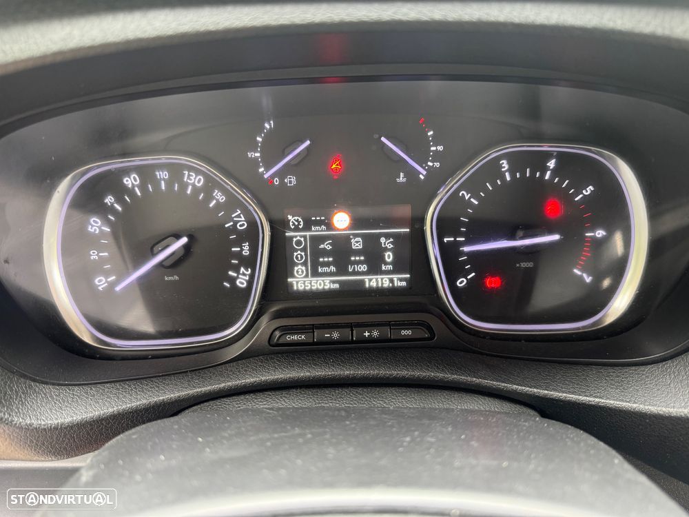 Peugeot EXPERT BUSINESS VAN - 11