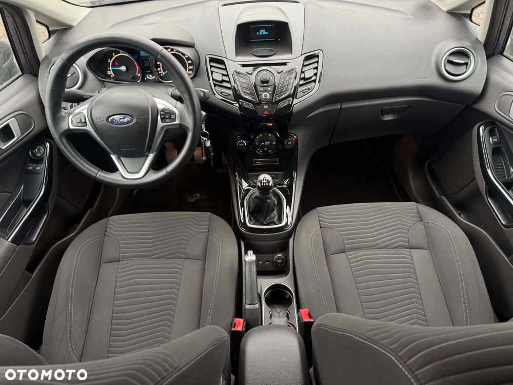Ford Fiesta 1.0 EcoBoost STart-Stop Titanium - 12