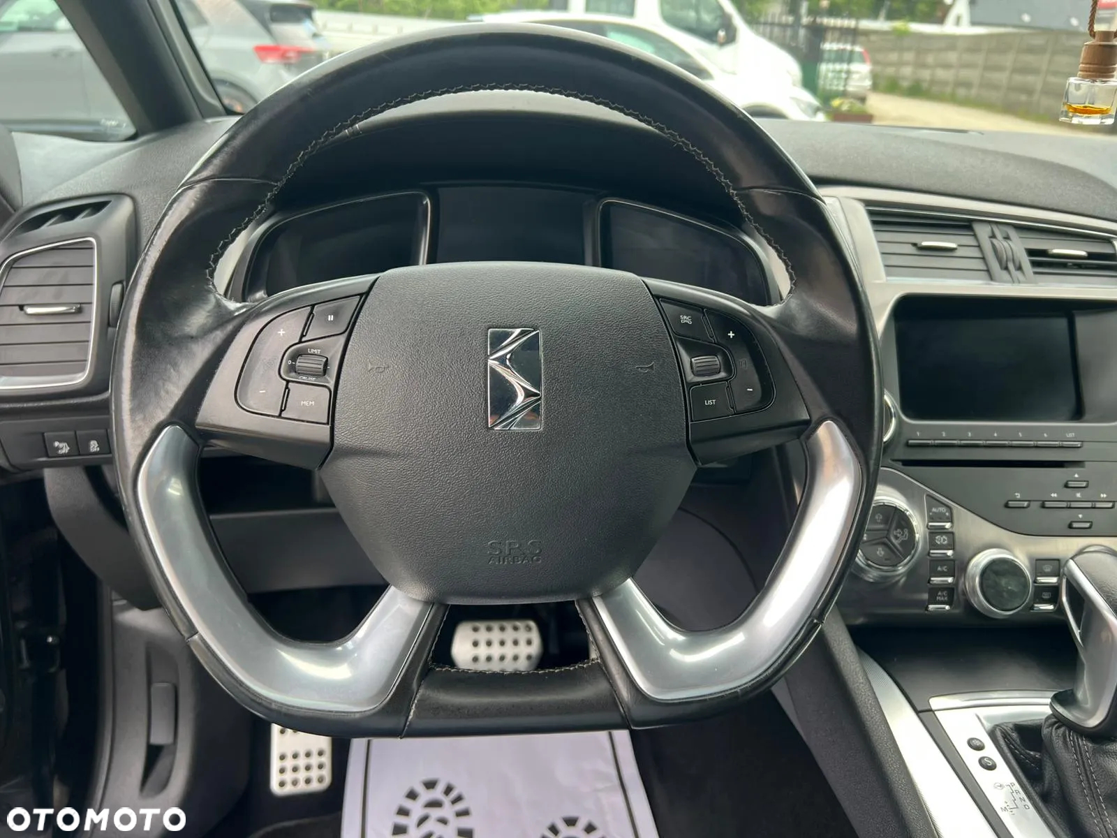 DS Automobiles DS 5 - 19
