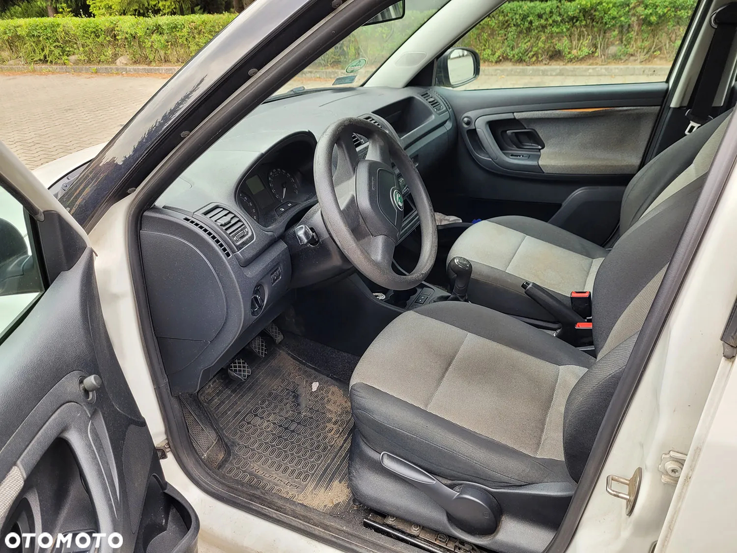 Skoda Fabia - 10