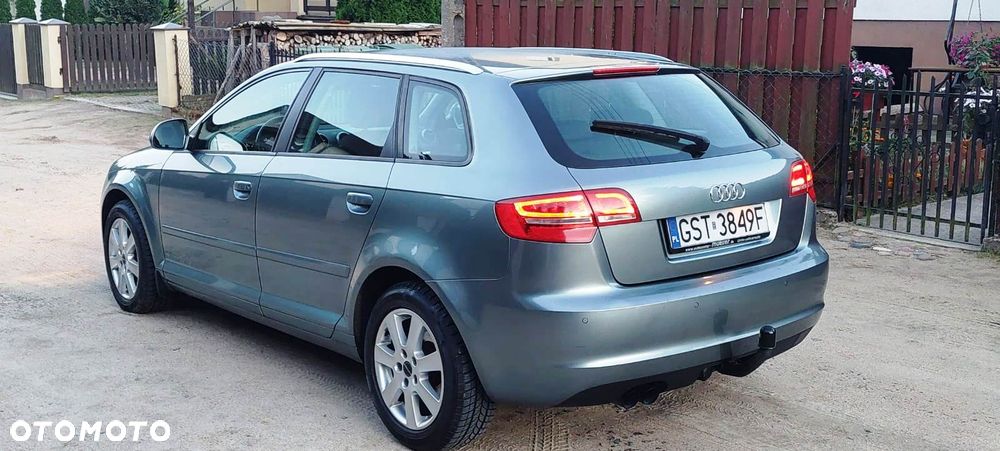 Audi A3 Sportback 2.0 TDI DPF Ambition - 6