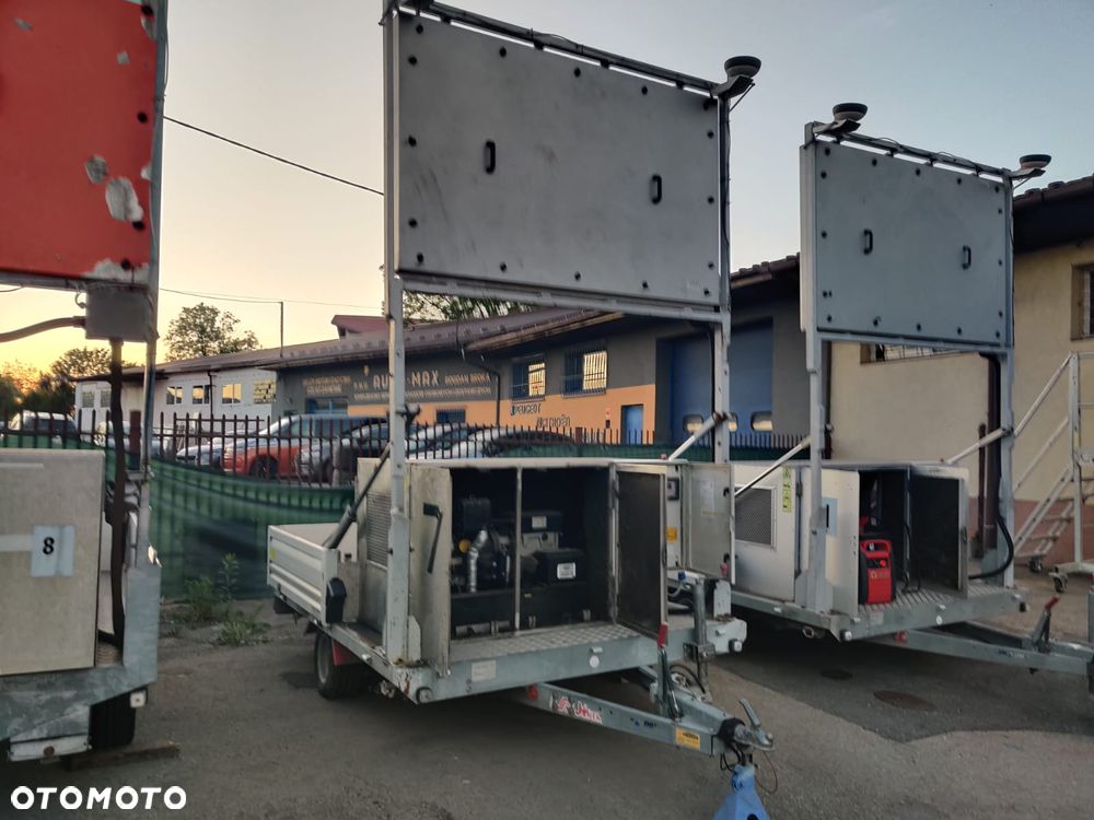 Inny UMBRA RIMORCHI LHR9055 - 15