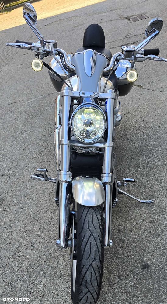 Harley-Davidson V-Rod Street Rod - 8