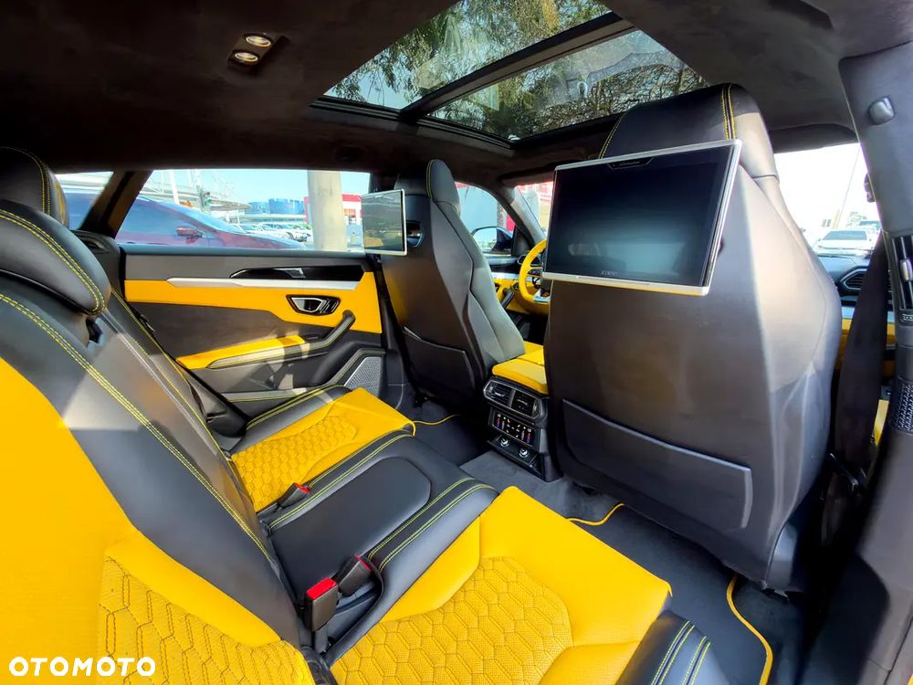 Lamborghini Urus - 9