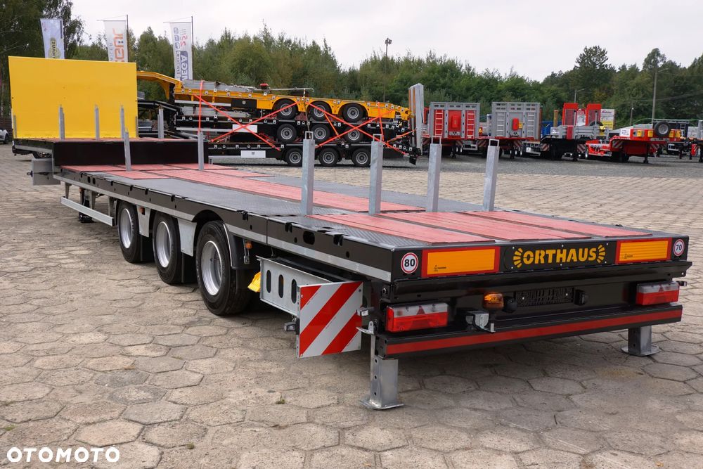 Inny uniwersalna platforma niskopodwoziowa typu JUMBO - 14