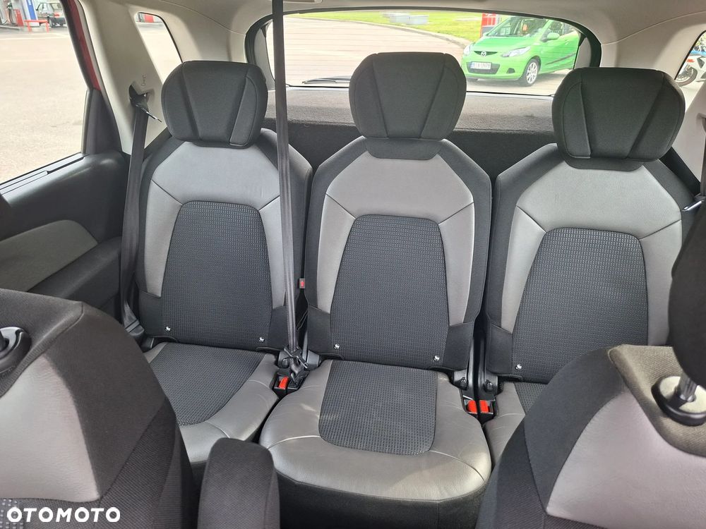 Citroën C4 Picasso 1.6 e-HDi Intensive - 15