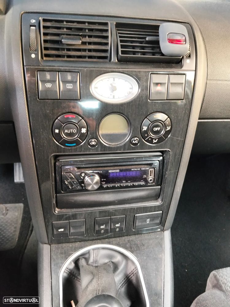 Ford Mondeo SW 2.0 TDCi Ghia - 10