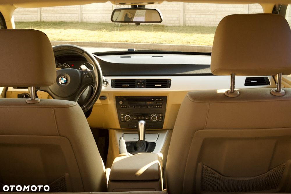 BMW Seria 3 - 15