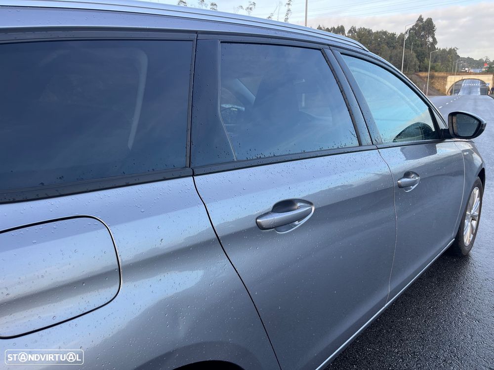 Peugeot 308 SW 1.5 BlueHDi Style - 12