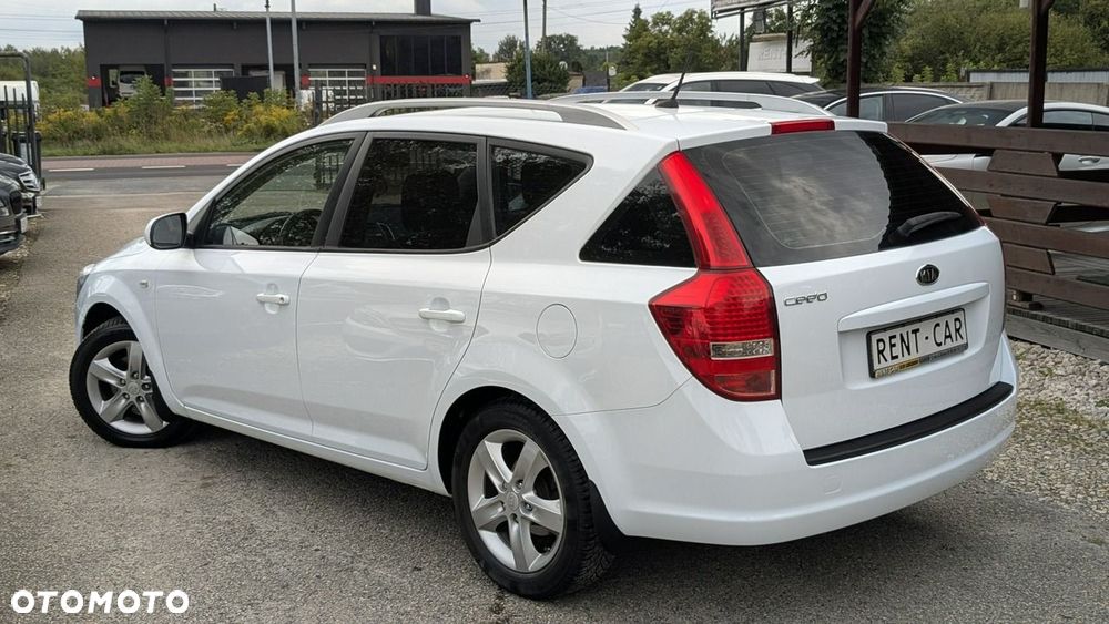 Kia Ceed 1.4 M - 12