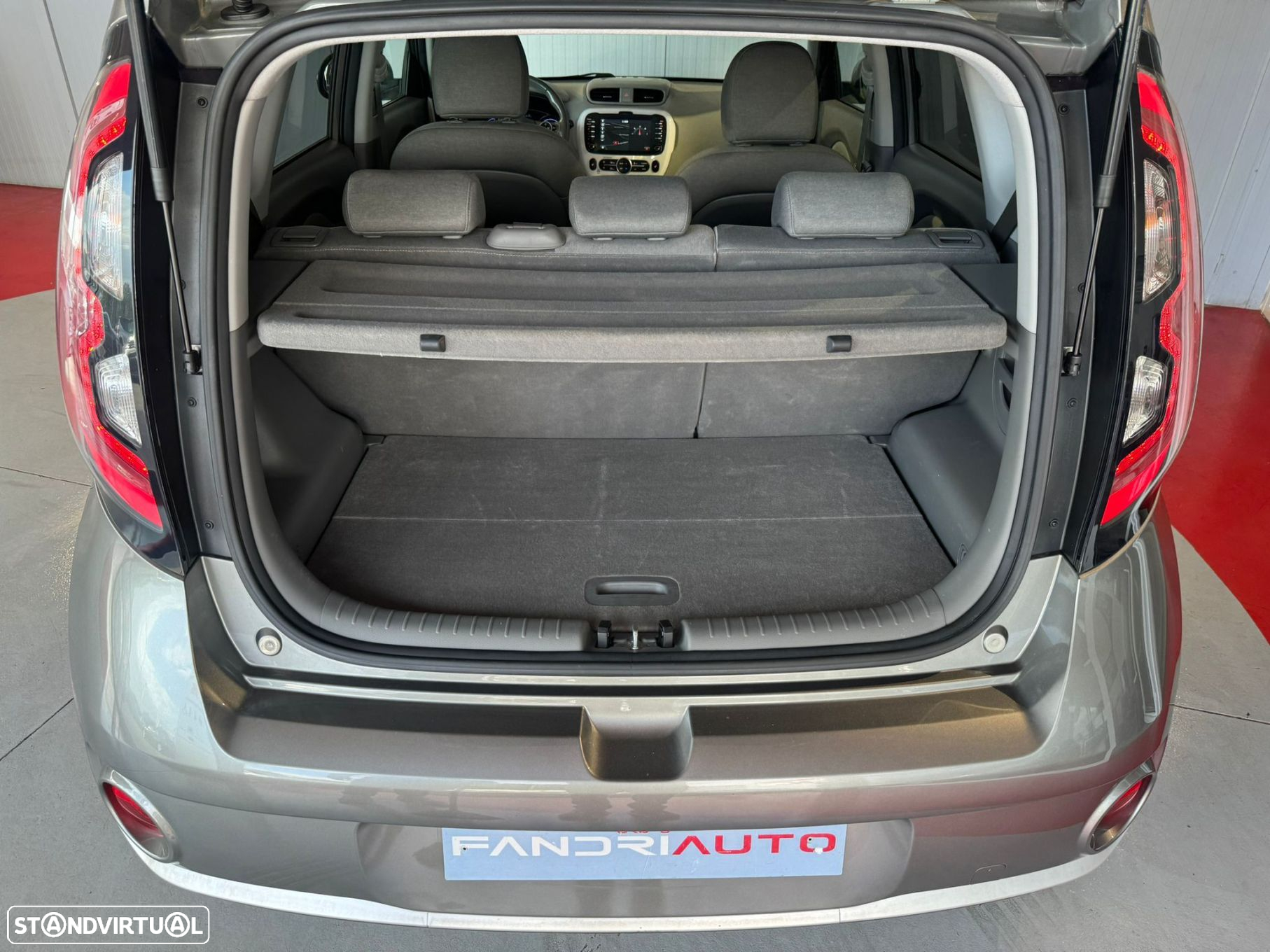 Kia e-Soul - 14