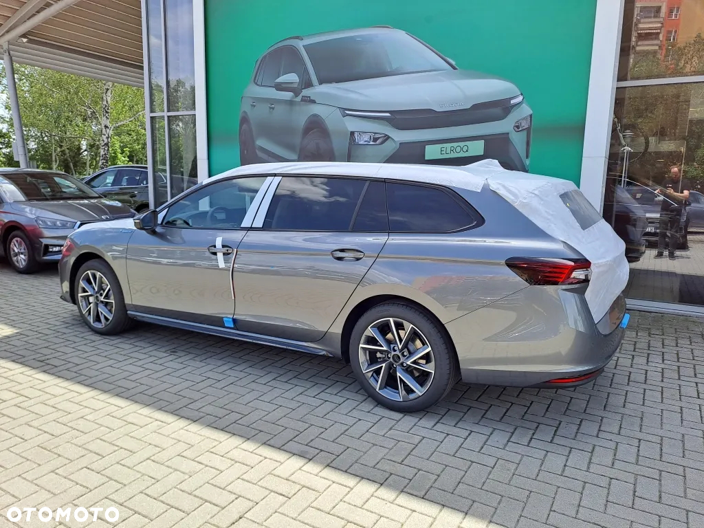 Skoda Superb 2.0 TSI Sportline DSG - 2