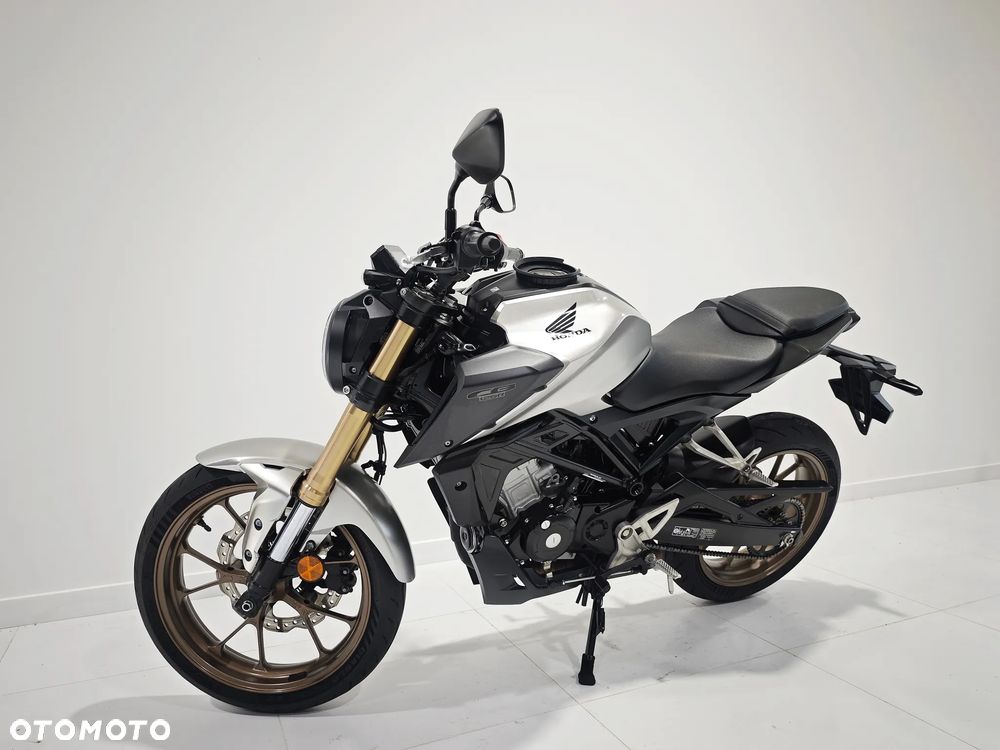 Honda CB - 14