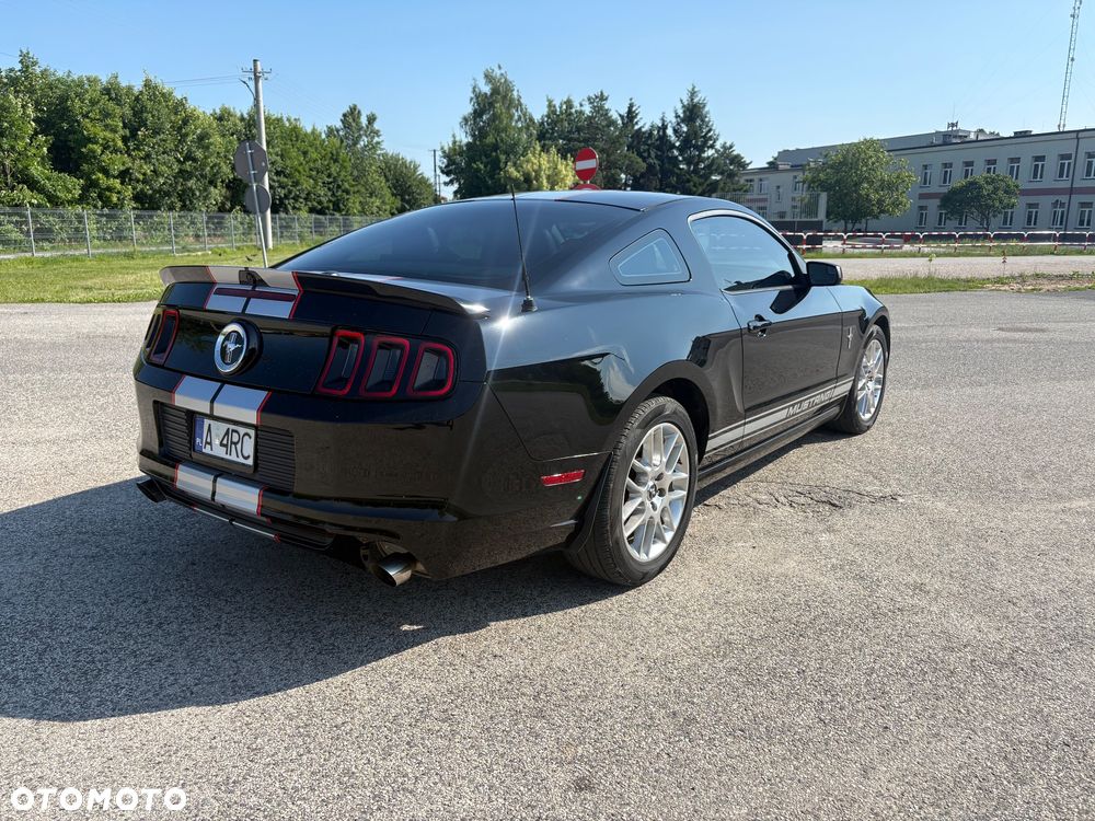 Ford Mustang 3.7 V6 Premium - 6