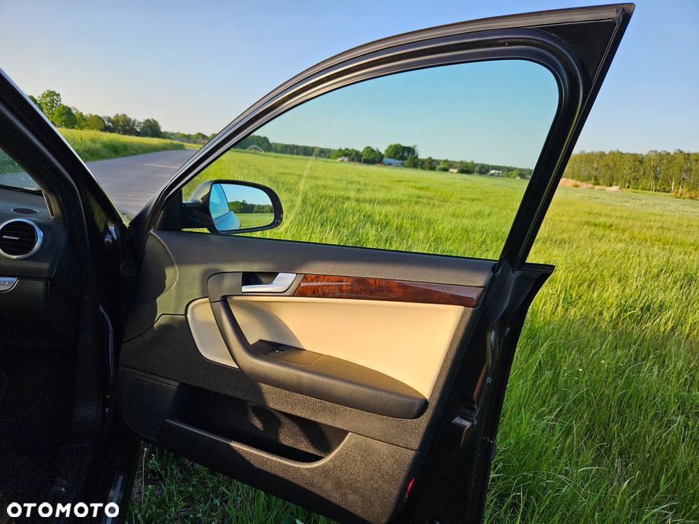 Audi A3 Sportback 2.0 TDI quattro Ambiente - 15