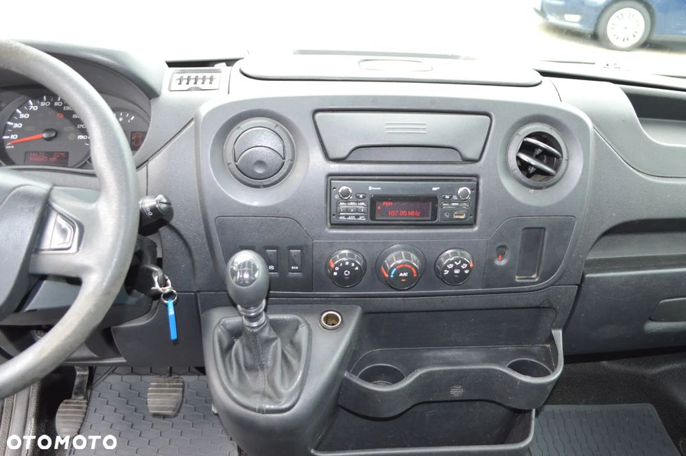 Renault Master - 18