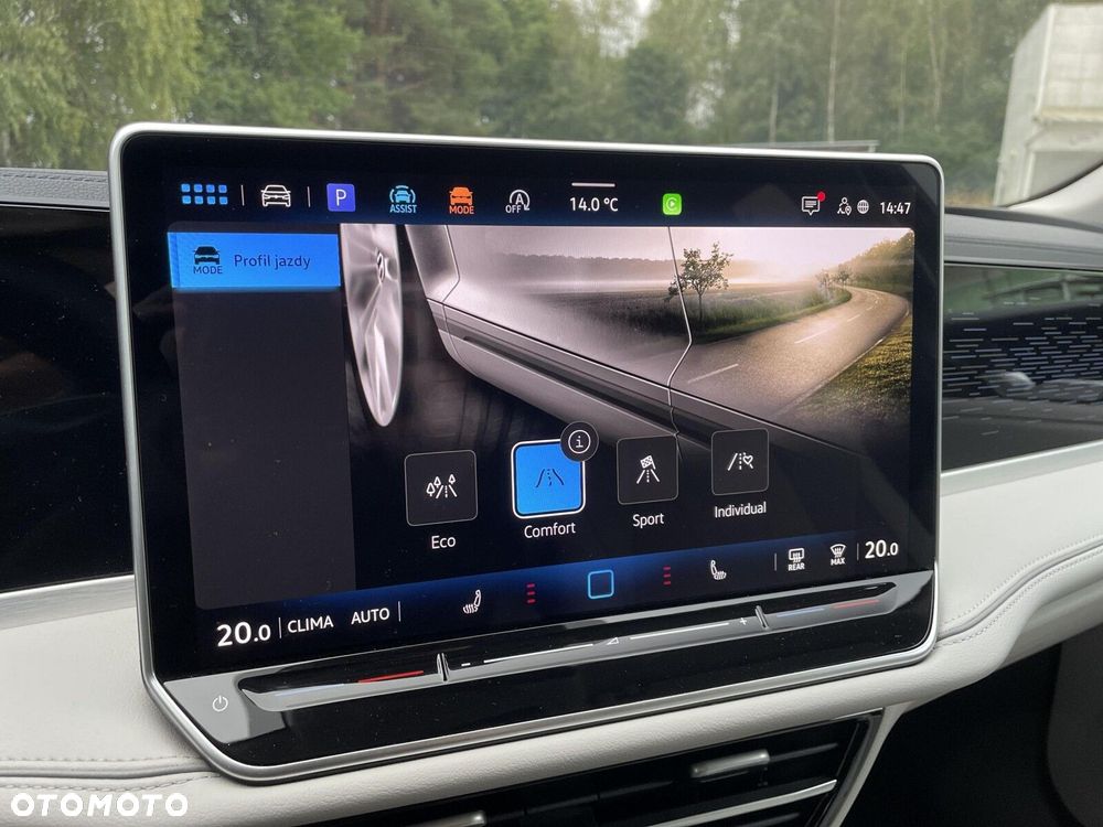 Volkswagen Passat - 26