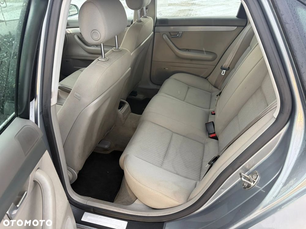 Audi A4 Limousine 2.0 TDI DPF Attraction - 11