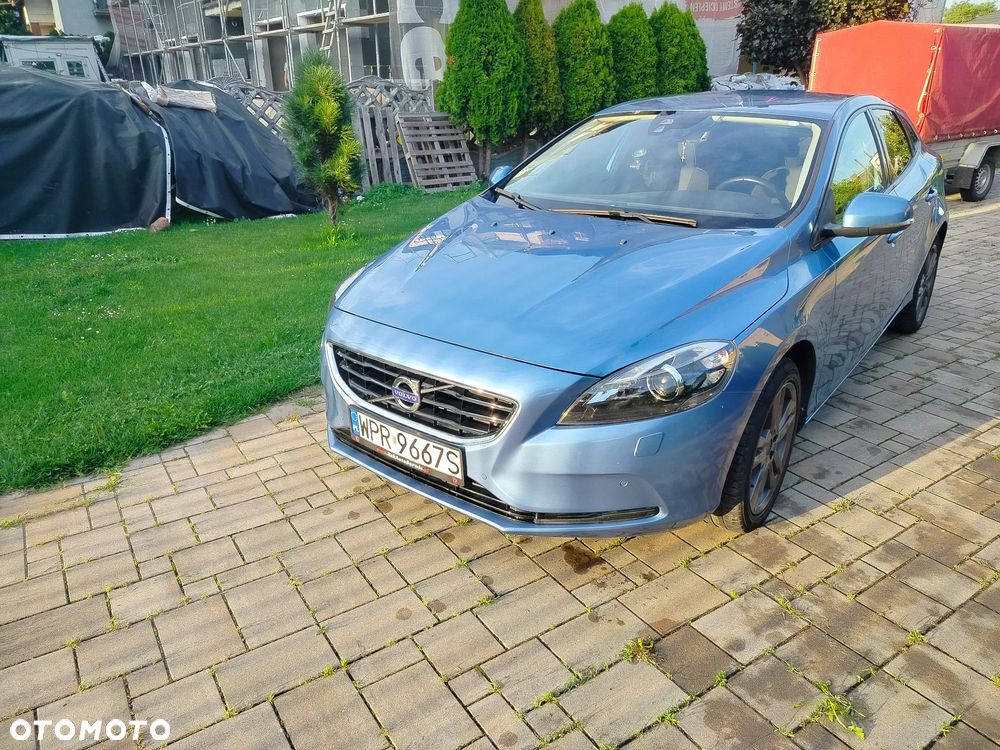 Volvo V40 D2 - 2