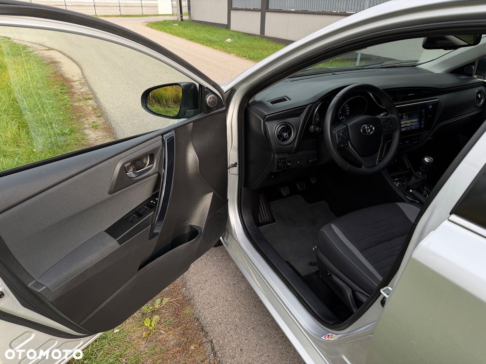Toyota Auris 1.2 Turbo Comfort - 22
