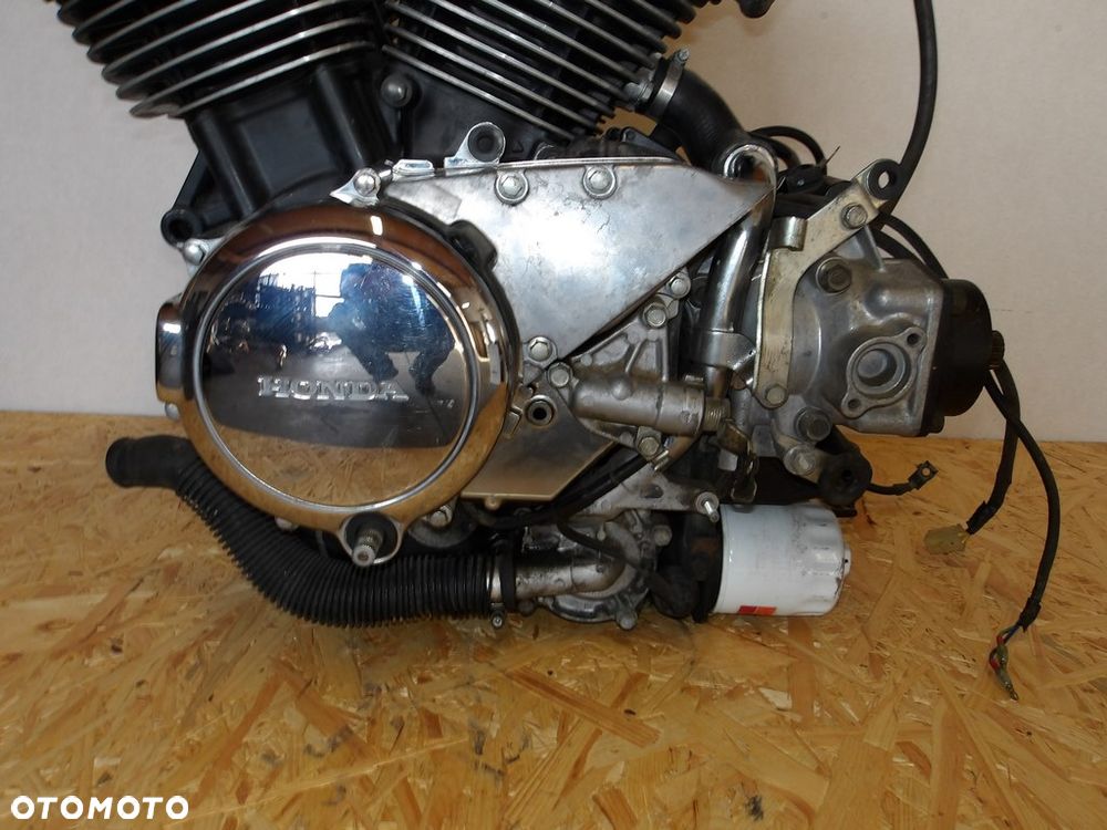 Silnik SC43 HONDA VT 1100 C2 SHADOW SABRE 00-07r   PN. 11100-MBC-000 - 2