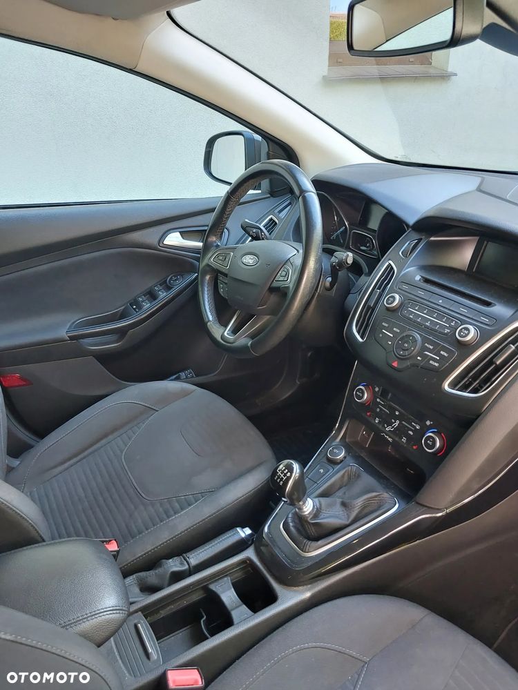 Ford Focus 1.0 EcoBoost Edition - 8
