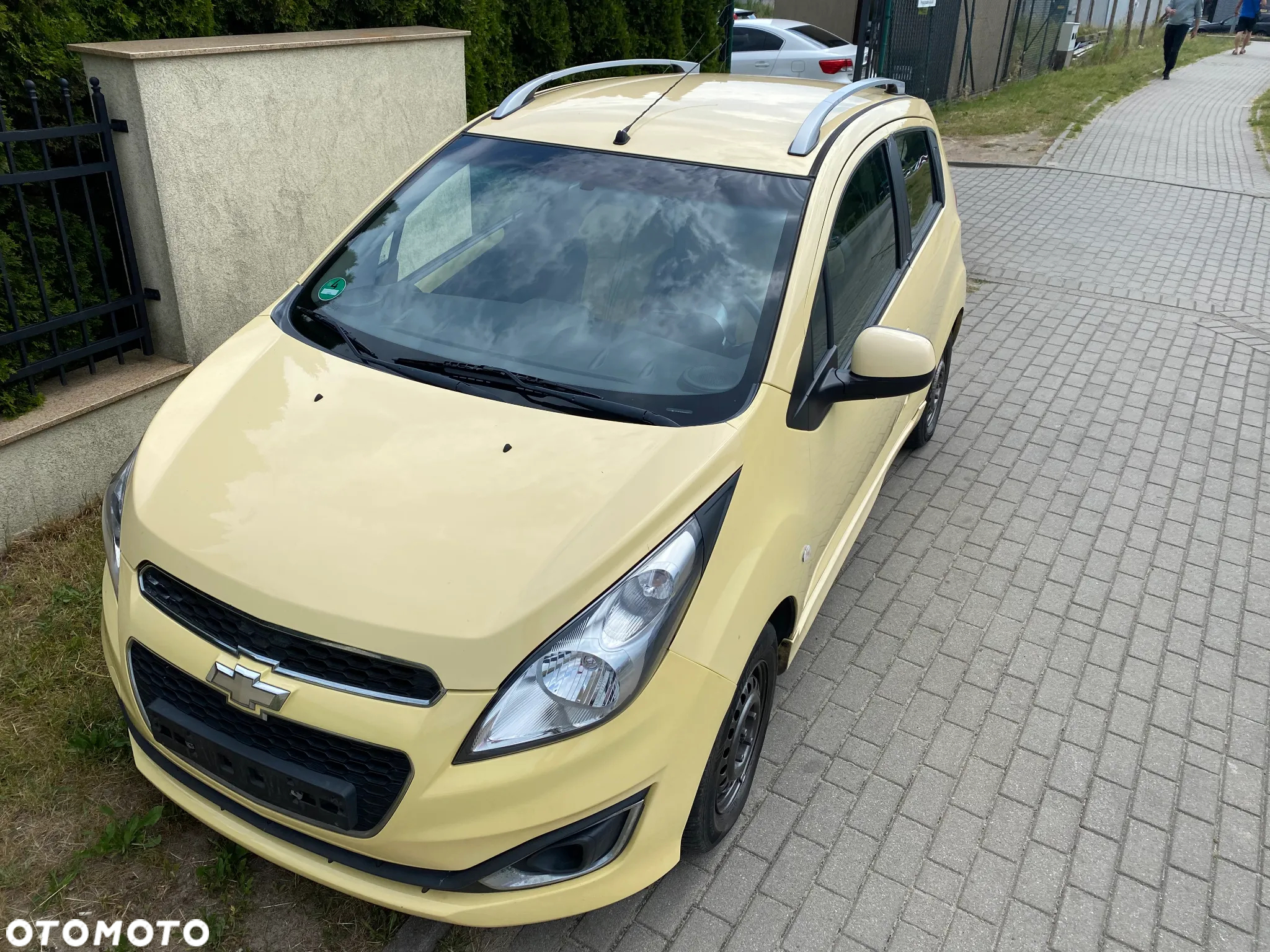 Chevrolet Spark 1.0 Base+ - 2