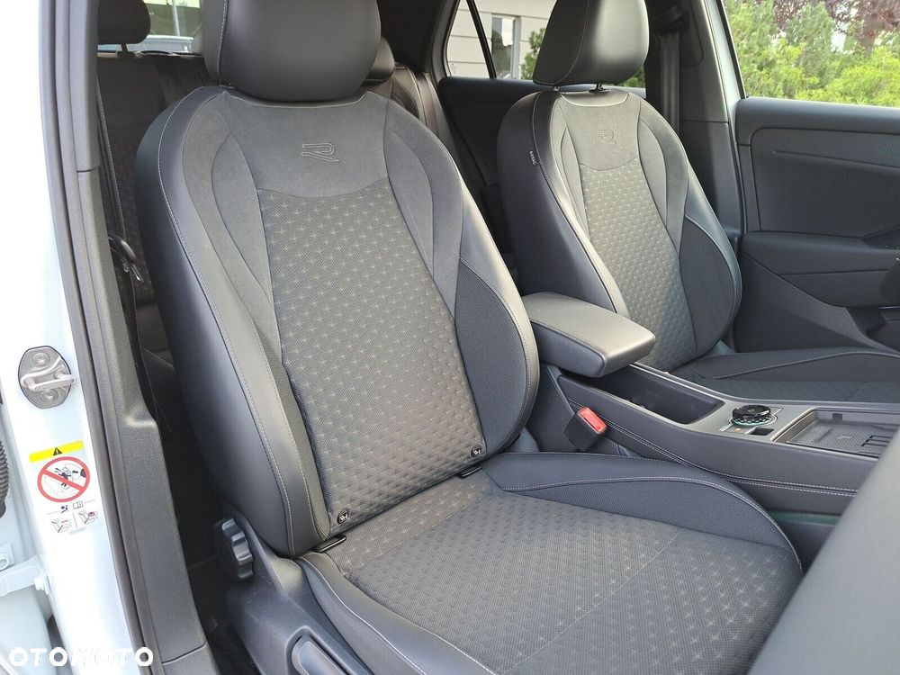 Volkswagen T-Roc 1.5 eTSI R-Line DSG - 26