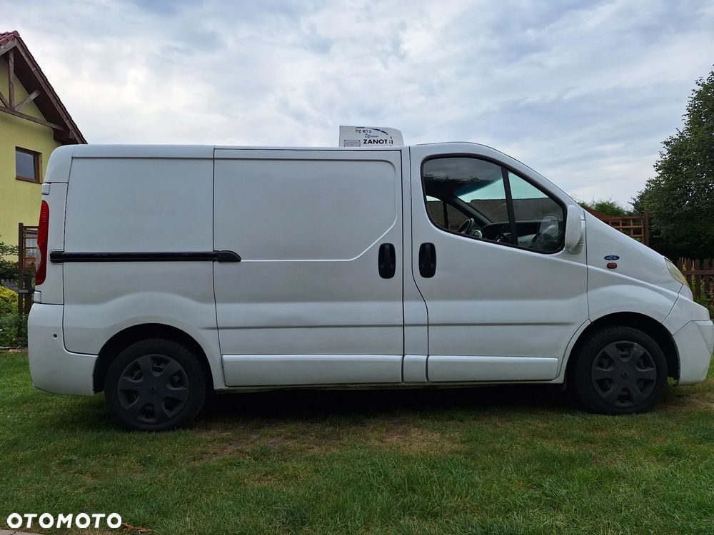 Renault Trafic - 14
