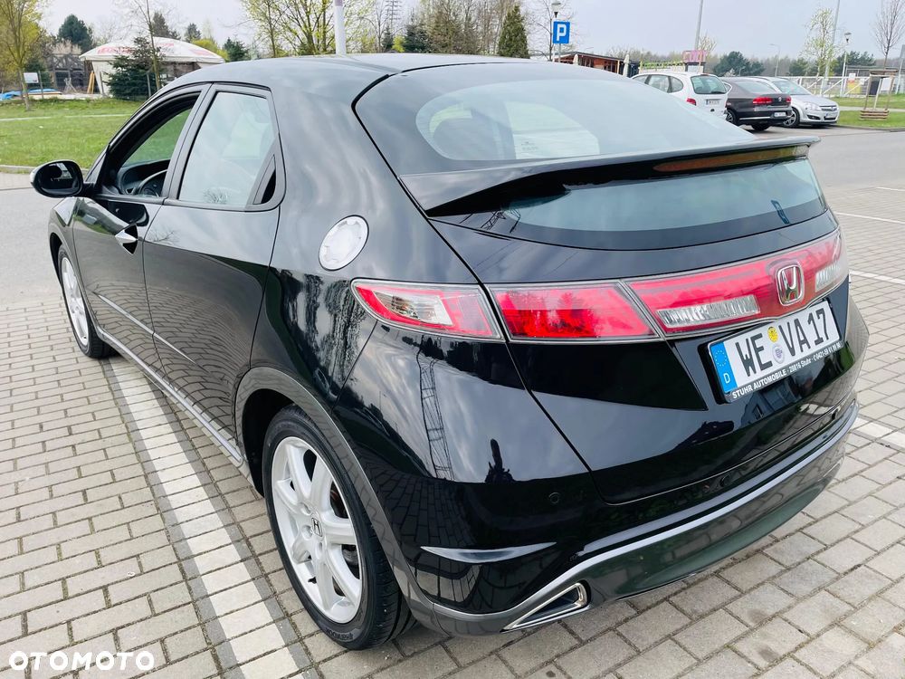 Honda Civic 1.4 i-VTEC Elegance - 6