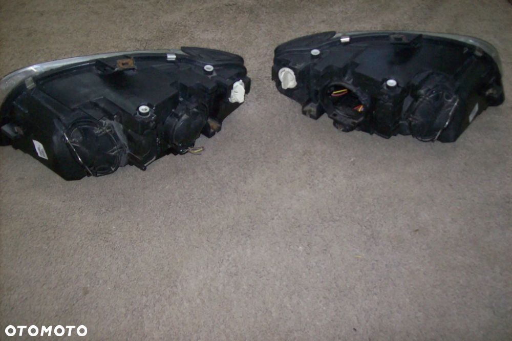 LAMPA PRZEDNIA PRAWA AUDI A4 B7 EUROPA - 9