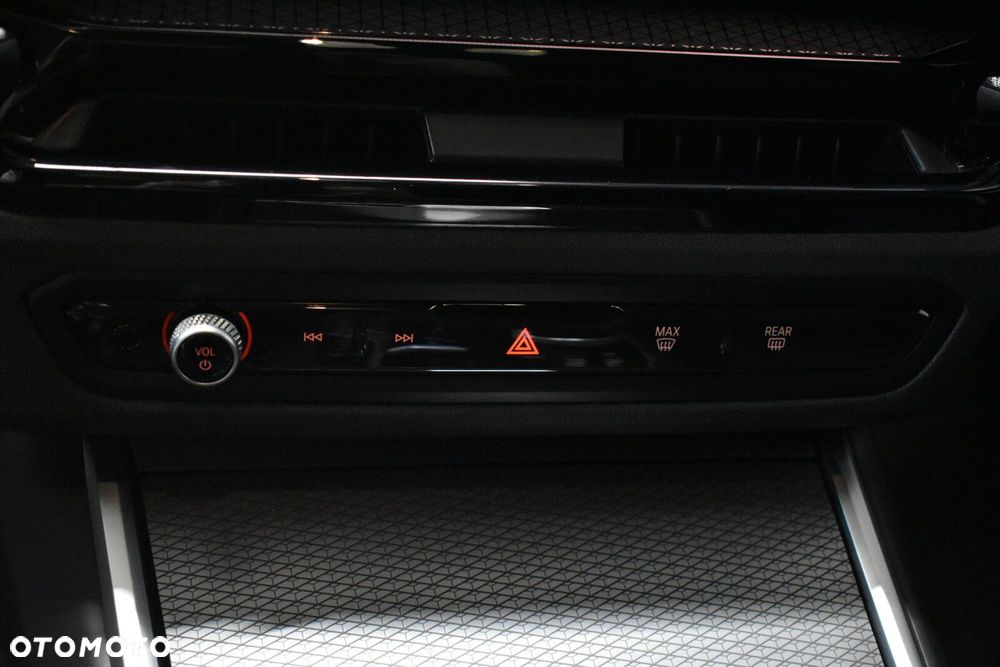 BMW Seria 3 320i M Sport sport - 19